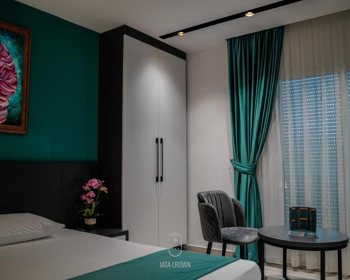 Jata Crown Hotel Tiranë Eksteriør bilde