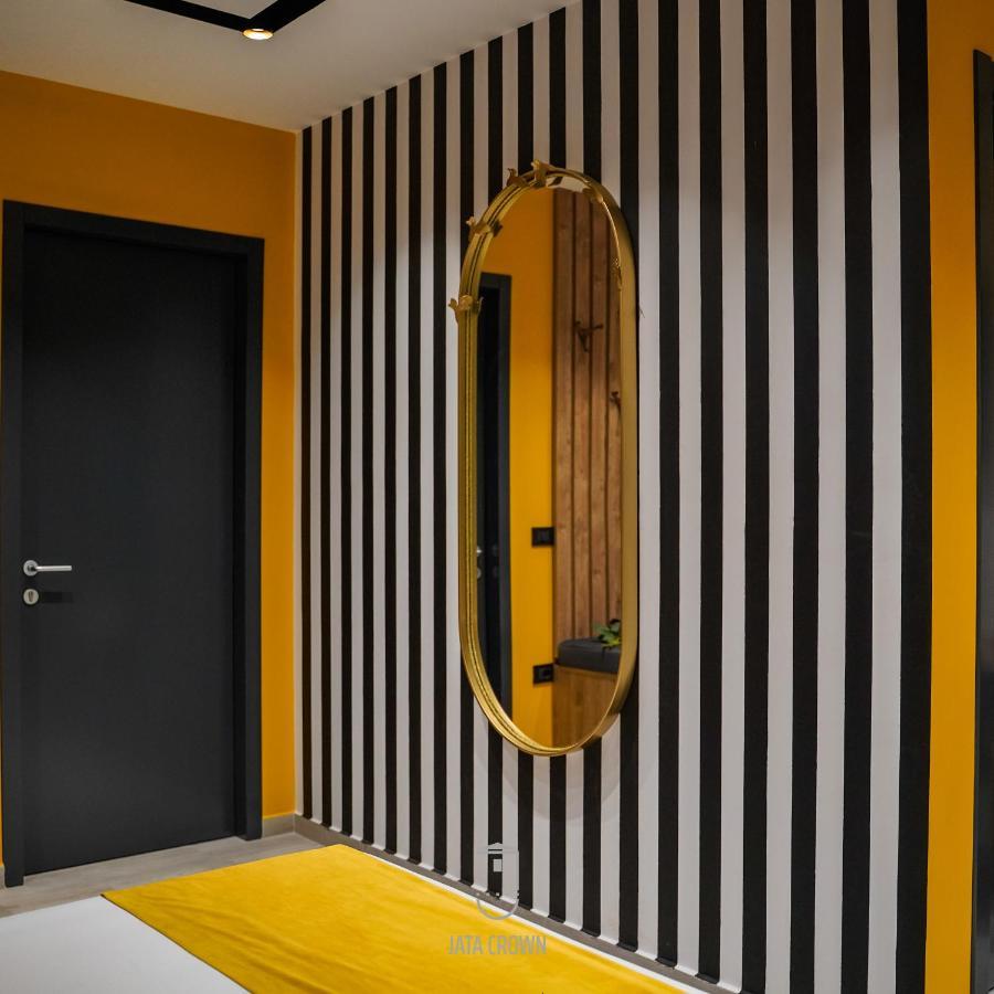 Jata Crown Hotel Tiranë Eksteriør bilde
